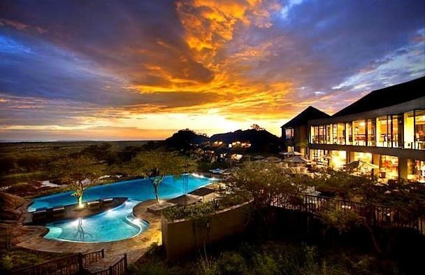 four-seasons-lodge